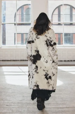 ABRIGO EFECTO PELO ESTAMPADO ANIMAL ZW COLLECTION
