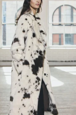 ABRIGO EFECTO PELO ESTAMPADO ANIMAL ZW COLLECTION