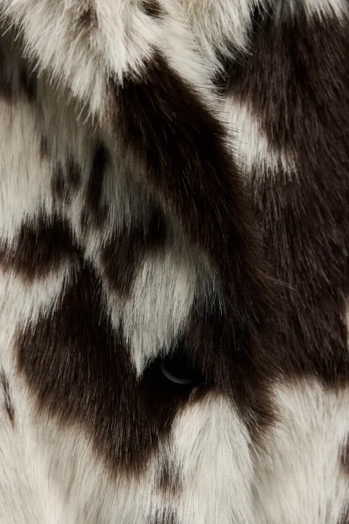 ABRIGO EFECTO PELO ESTAMPADO ANIMAL ZW COLLECTION
