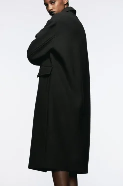 ABRIGO OVERSIZE CON LANA