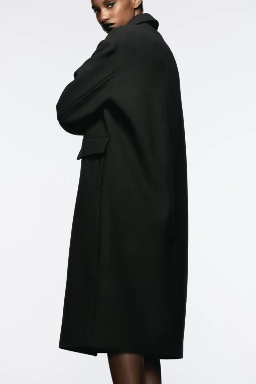 ABRIGO OVERSIZE CON LANA