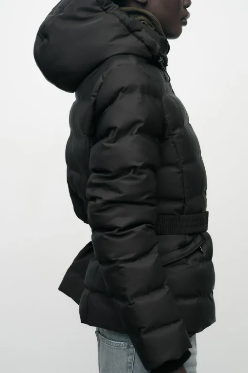 ANORAK CINTURÓN CAPUCHA WATER AND WIND PROTECTION
