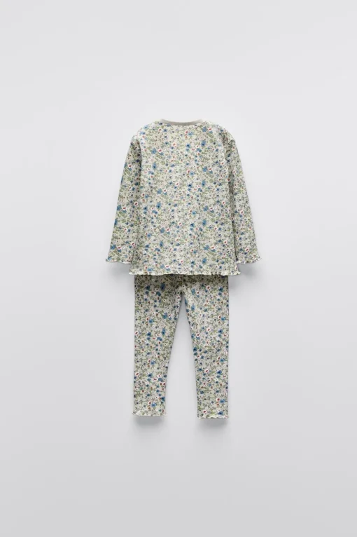 2-6 AÑOS/ PIJAMA FLORECITAS