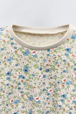 2-6 AÑOS/ PIJAMA FLORECITAS