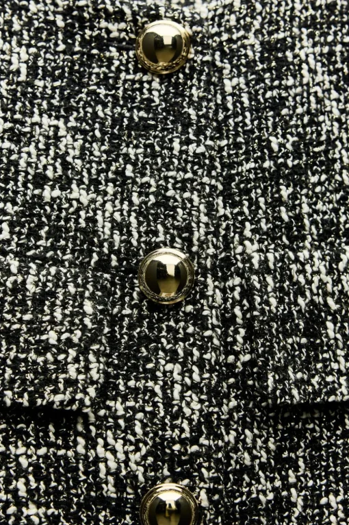 BLAZER CORTA ESTRUCTURA