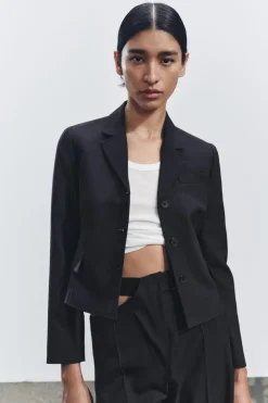 BLAZER ENTALLADA CON LANA ZW COLLECTION