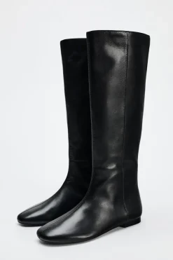BOTA PLANA PIEL