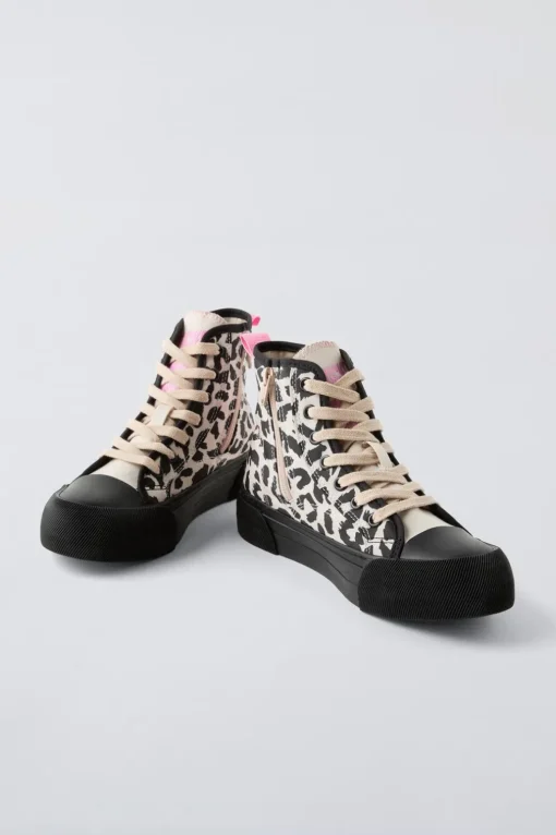 BOTIN DEPORTIVO MICKEY MOUSE © DISNEY