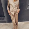 CAMISA SATINADA EFECTO ARRUGADO