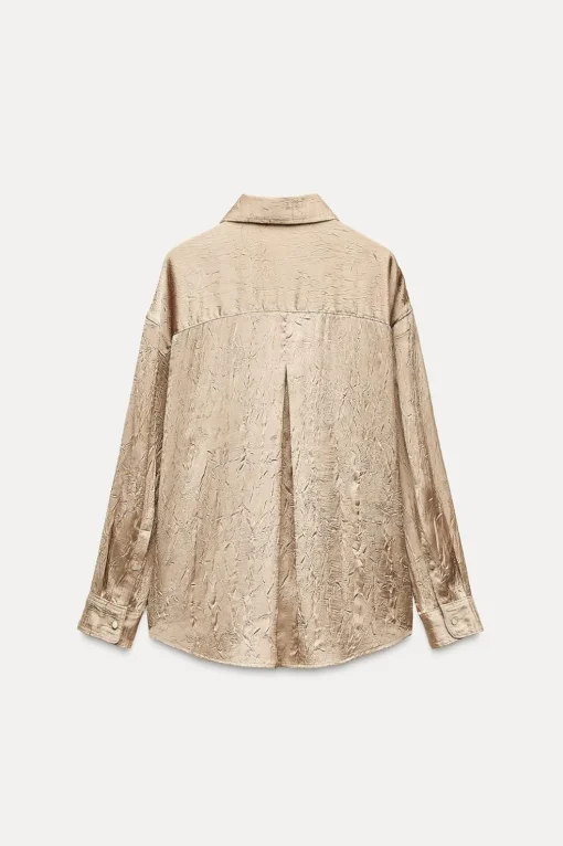 CAMISA SATINADA EFECTO ARRUGADO