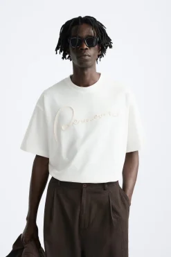 CAMISETA CINTA BORDADA