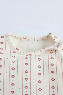 CAMISETA CORAZONES