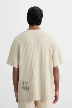 CAMISETA ESTRUCTURA BORDADOS