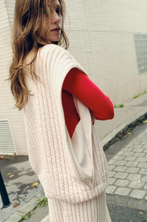 CHALECO ACOLCHADO OVERSIZE
