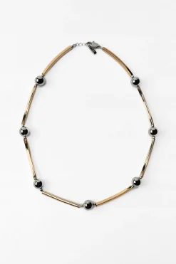 COLLAR PIEZAS METÁLICAS