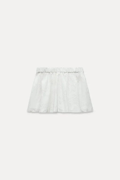 FALDA PANTALÓN BORDADOS ENGOMADOS
