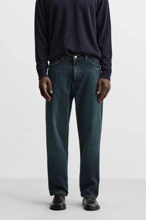 JEANS RELAXED STRAIGHT FIT