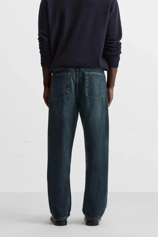 JEANS RELAXED STRAIGHT FIT