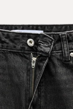 JEANS Z1975 STRAIGHT TIRO ALTO VUELTA BAJO