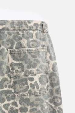 PANTALÓN CARPINTERO ESTAMPADO ANIMAL