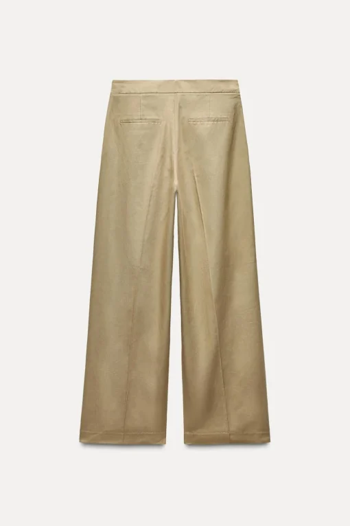 PANTALÓN PINZAS HEBILLA