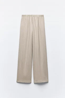 PANTALÓN RECTO TEXTURA