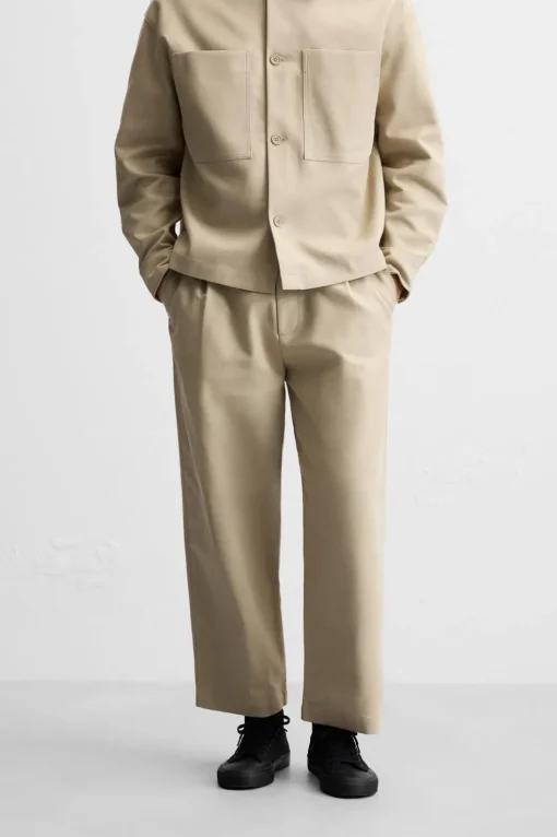 PANTALÓN STRAIGHT FIT PLIEGUES