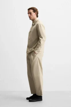 PANTALÓN STRAIGHT FIT PLIEGUES