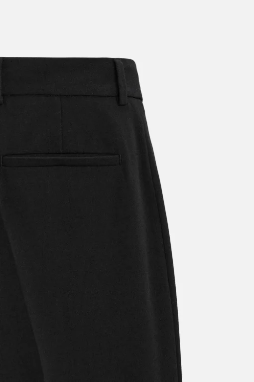 PANTALON RELAXED FIT PLIEGUES