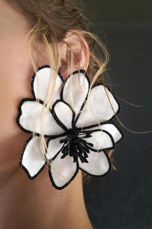 PENDIENTES FLOR