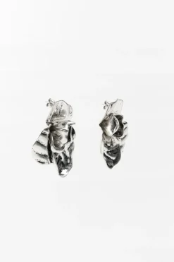 PENDIENTES FLOR LABRADA
