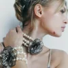 PULSERA PERLAS FLOR BRILLOS