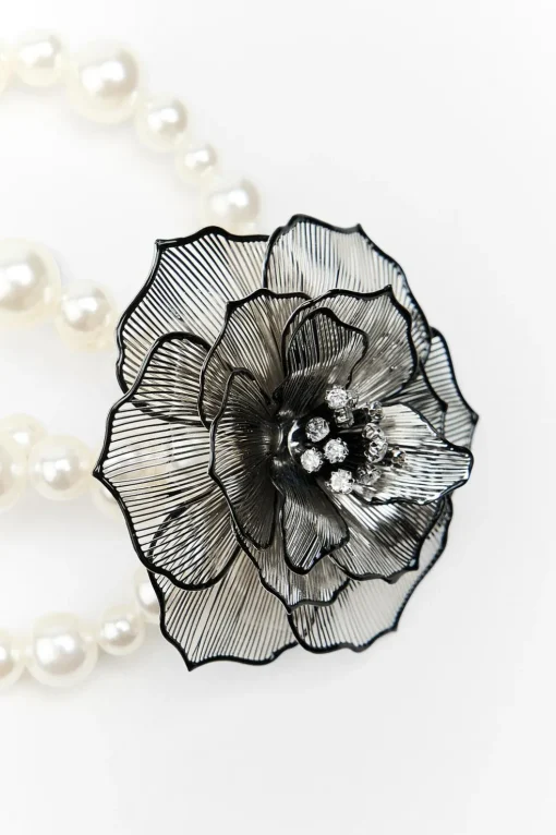 PULSERA PERLAS FLOR BRILLOS