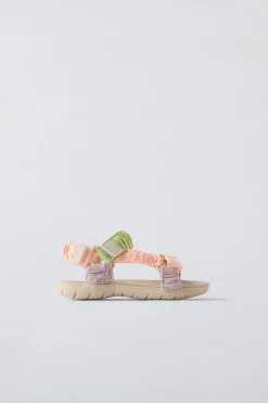 SANDALIA ESTAMPADA