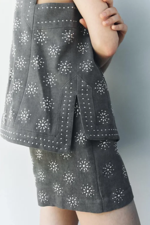 SHORTS BORDADOS CON LINO ZW COLLECTION
