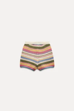 SHORTS CROCHET RAYAS
