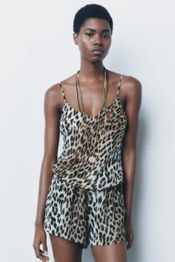 SHORTS ESTAMPADO ANIMAL ZW COLLECTION