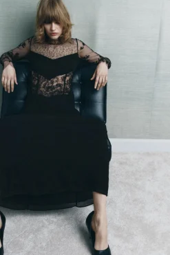 VESTIDO COMBINADO ENCAJE ABALORIOS