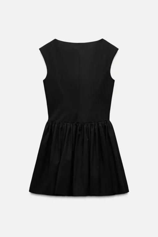 VESTIDO ESCOTE CUADRADO PLIEGUES