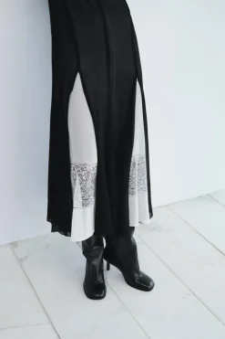 VESTIDO LENCERO ENCAJE ZW COLLECTION
