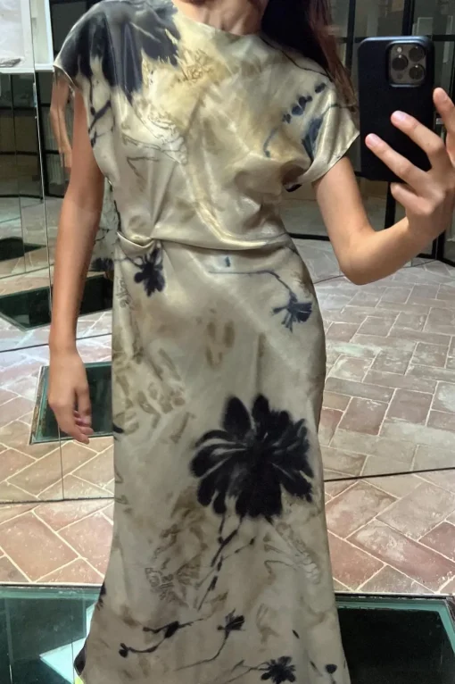 VESTIDO MIDI SATINADO