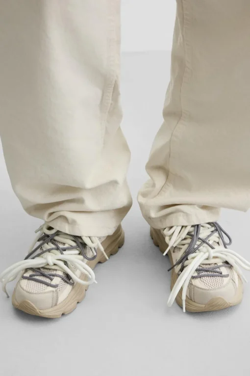 ZAPATILLA MULTICORDONES