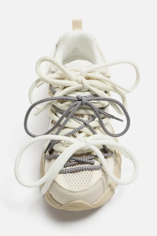 ZAPATILLA MULTICORDONES